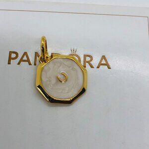 ✨🔥Pandora ME Lucky Horseshoe Medallion Charm